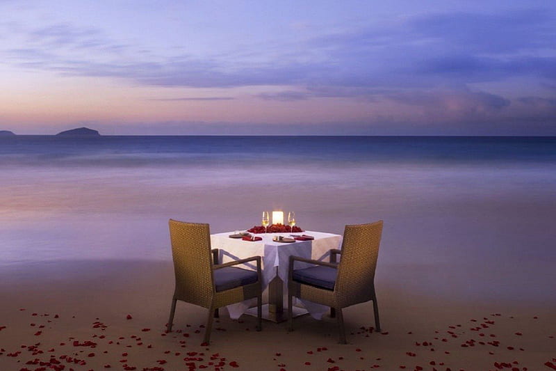 Dinner at the beach, dinner, beach, nature, sunset, table for two, sea, HD wallpaper