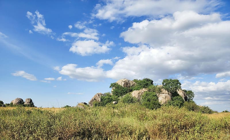 Kopjes in the Serengeti, Tanzania, Africa, landscape, clouds, sky, rocks, HD wallpaper