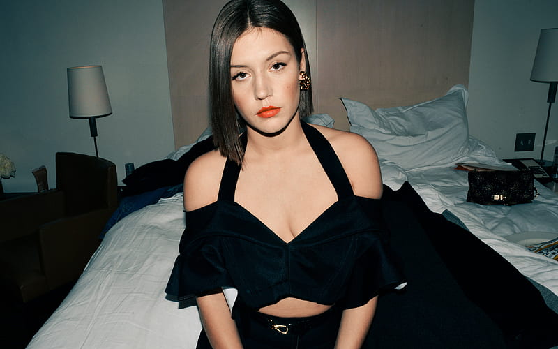 Download wallpapers Adele Exarchopoulos, portrait, french actress,  brunette, black dress for desktop with resolution 3840x2400. High Quality  HD pictures wallpapers