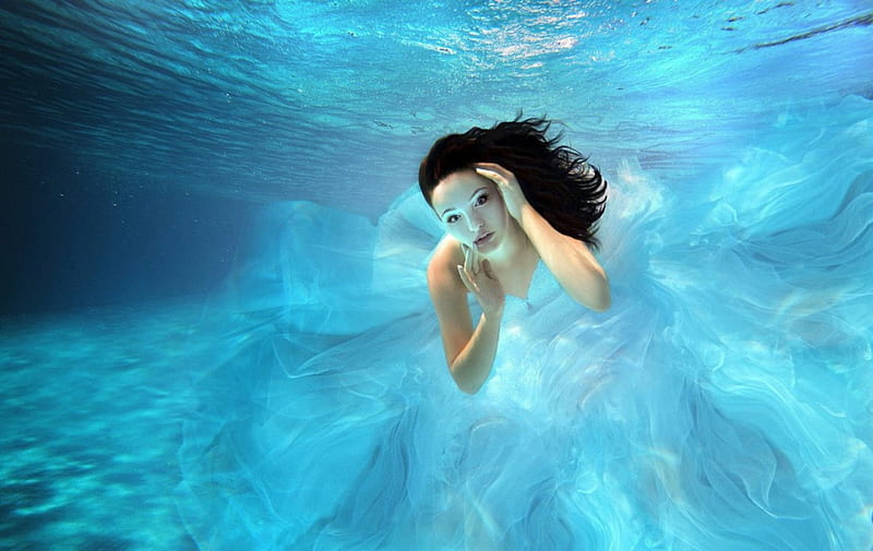 Girl in underwater, beauty, underwater, girl, blue, HD wallpaper | Peakpx