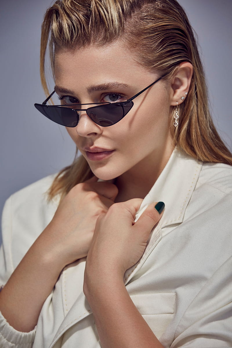 Wallpaper chloe grace moretz, beautiful, sunglasses desktop
