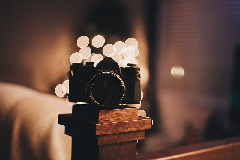bokeh graphy of camera on brown wooden baluster, HD wallpaper