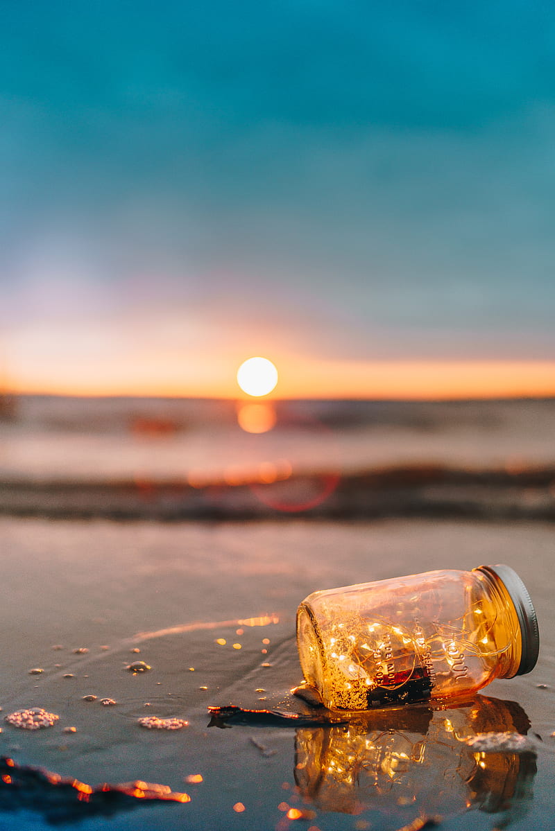clear glass mason jar on beach during sunset, HD phone wallpaper