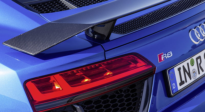 2016 Audi R8 V10 Plus (Ara Blue) - Tail Light, car, HD wallpaper | Peakpx