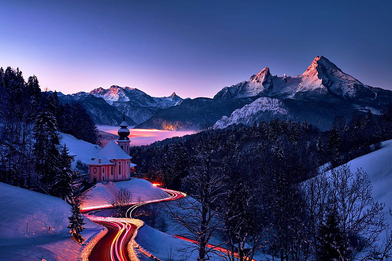 Bavarian Winter, snow, mountains, Matterhorn, chappel, alps, garmisch-partenkirchen, street, light, HD wallpaper