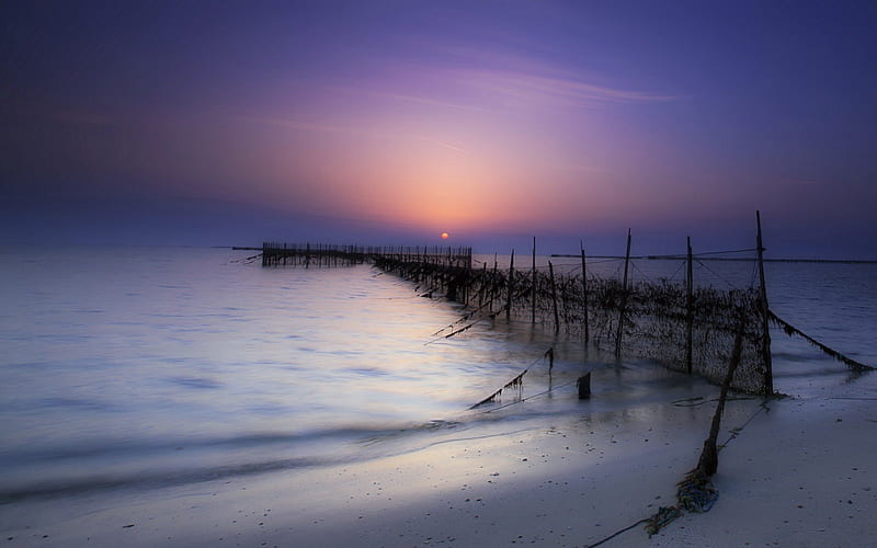 wonderful sunset on fishing nets on shore r, nets, beach, r, sunset, sea, HD wallpaper