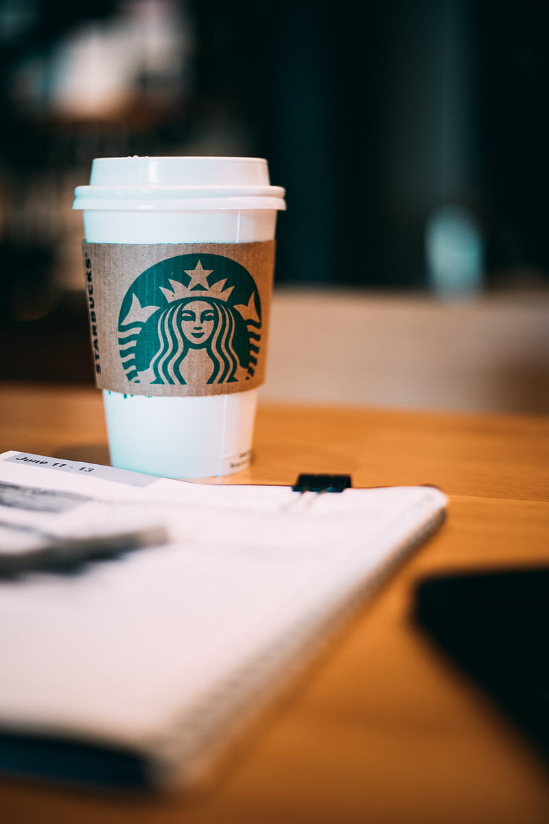 selective focus graphy of Starbucks coffee cup, HD phone wallpaper