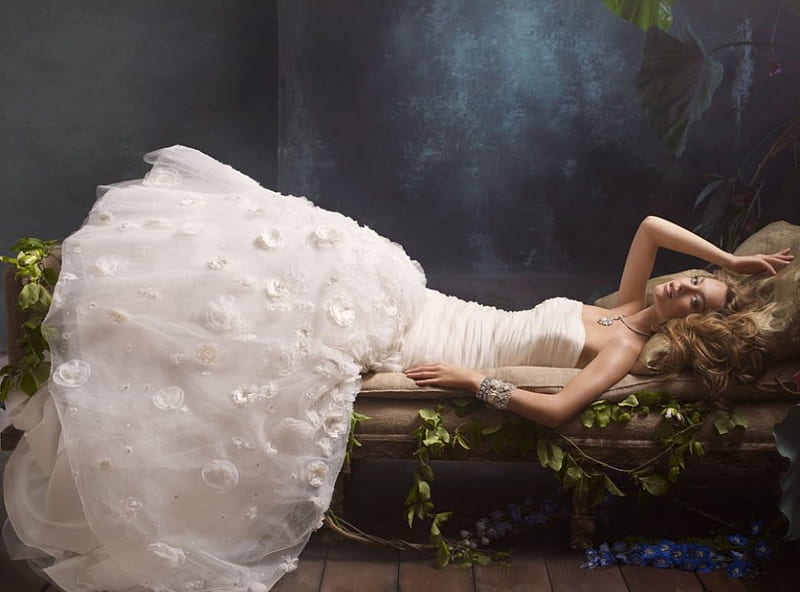 Beautiful Bride, bride, dress, wedding, gown, HD wallpaper