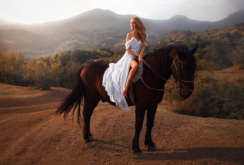 A Time To Ride . ., female, models, cowgirl, ranch, fun, outdoors, women, horses, girls, fashion, blondes, western, style, HD wallpaper