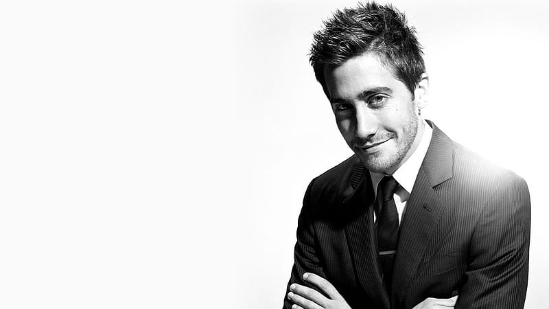 Jake Gyllenhaal With White Background Jake Gyllenhaal, HD wallpaper