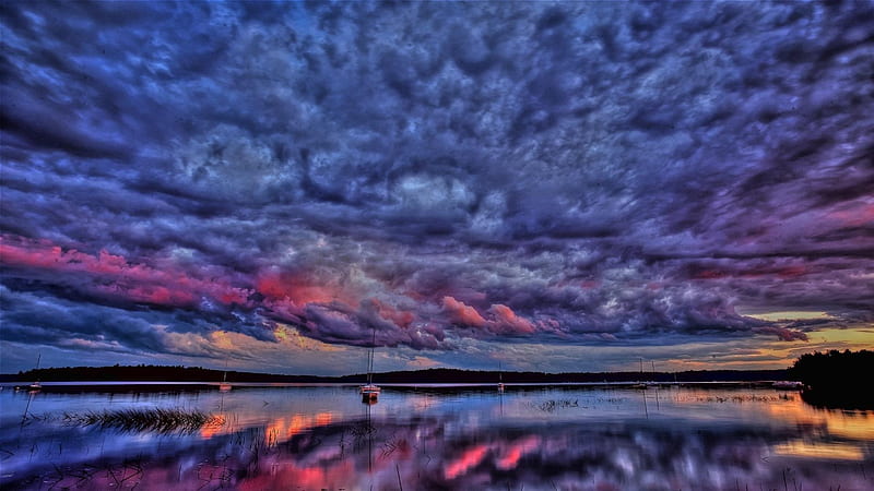 unbelievably beautiful colorful sky r, boats, colors, r, reflection, clouds, sky, harbor, HD wallpaper