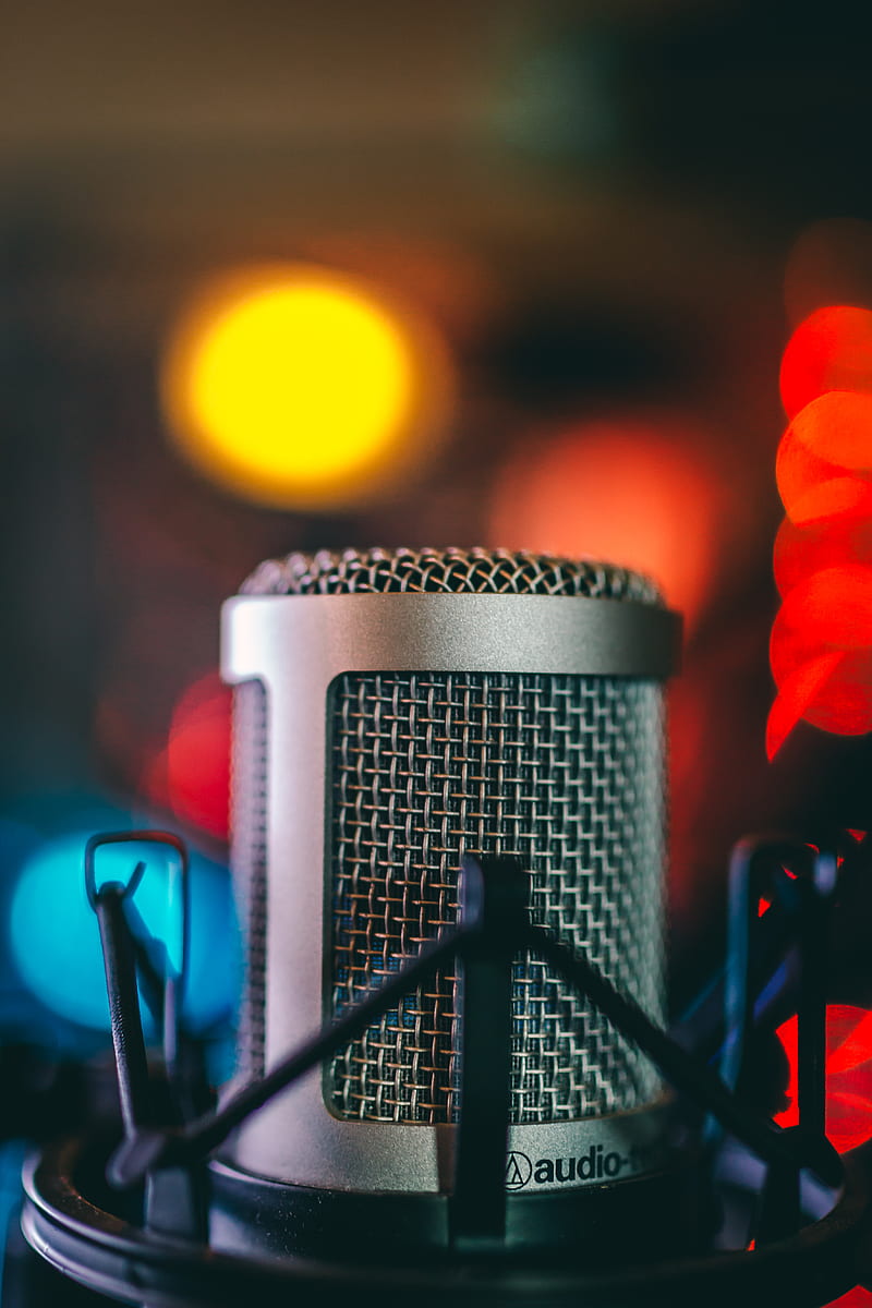 selective focus graphy of condenser microphone, HD phone wallpaper