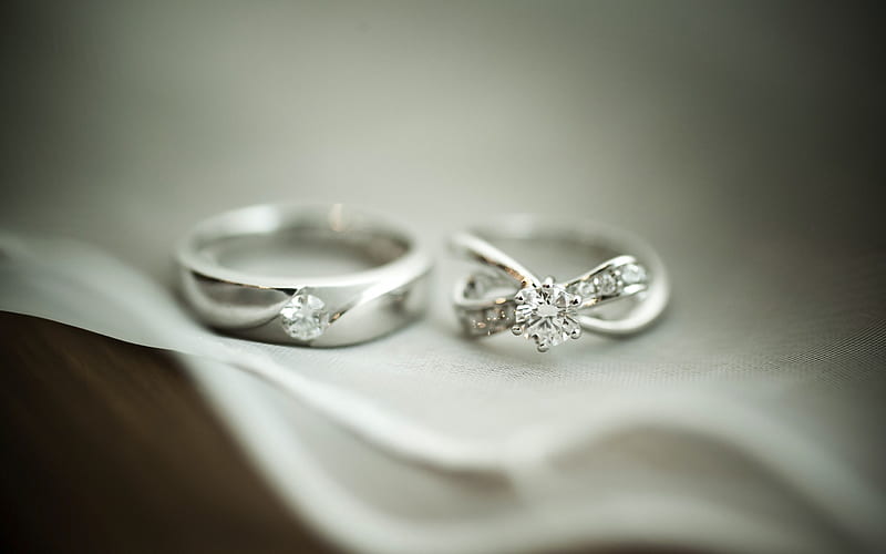 wedding rings, white gold, wedding concepts, white silk, pair of rings, wedding, HD wallpaper
