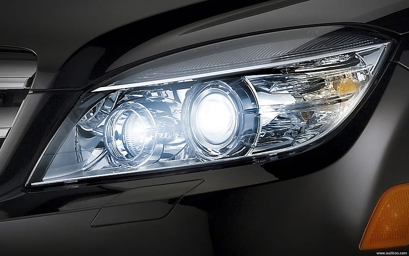 intelligent bi-xenon headlamps-Mercedes Benz C Class 2011, HD wallpaper