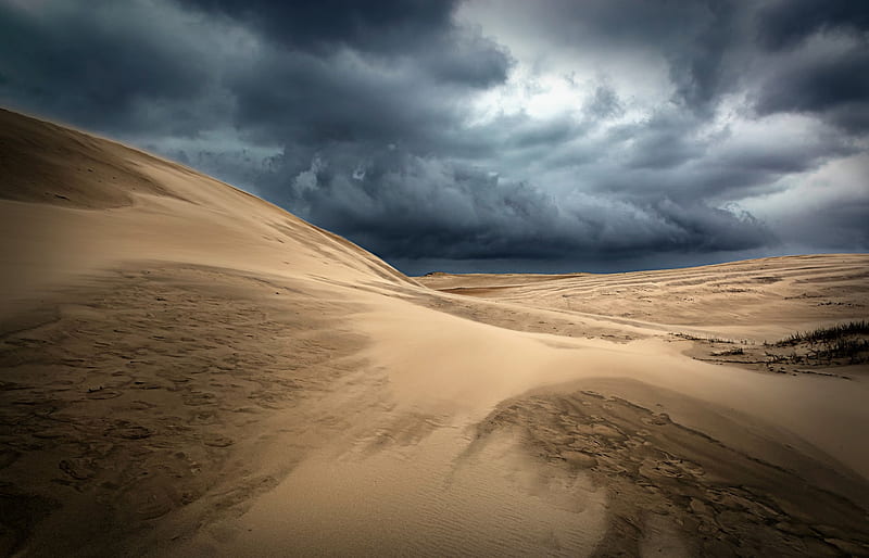 Stormy Clouds Above The Sand Dunes, HD wallpaper