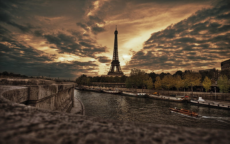 Eiffel Tower, architecture, wonderful, monuments, paris, sunny, bonito, sunset, clouds, city, boats, seine river, boat, bright, river, eiffel, amazing, place, sky, eifel tower, trees, water, cool, france, dark, peaceful, day, nature, relaxing, HD wallpaper