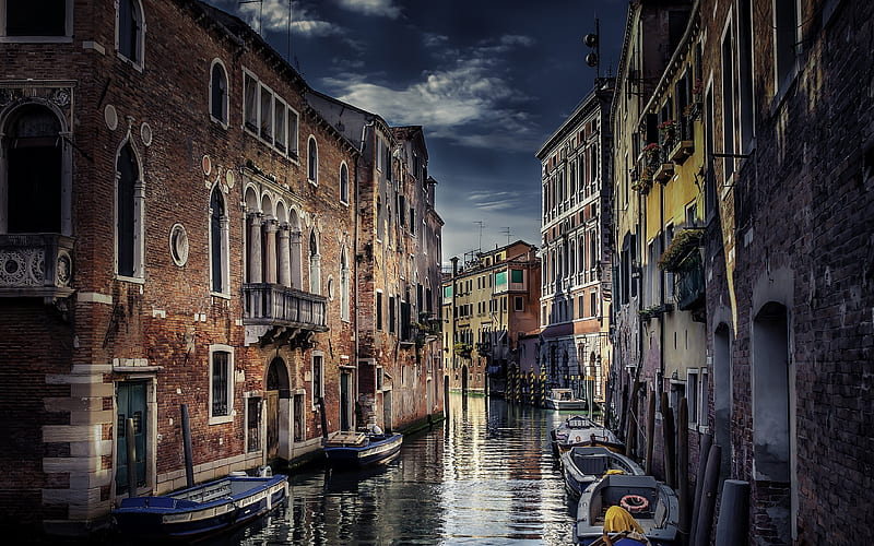 Venice, canal, boats, gondolas, waterway, Europe, Italy, HD wallpaper