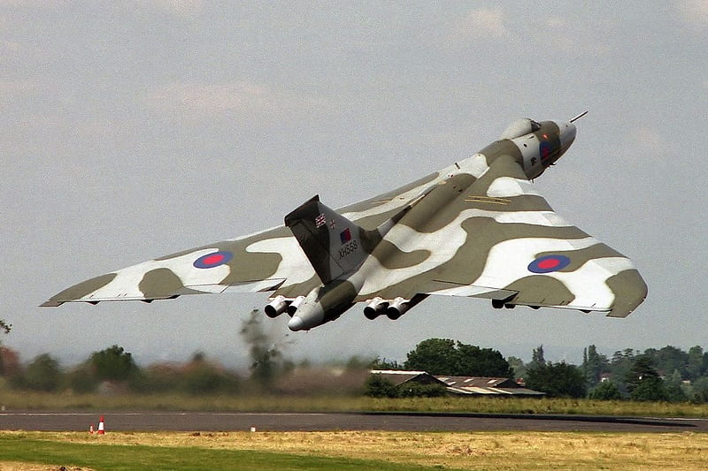 Avro Vulcan, royal air force, delta wing, raf, british, HD wallpaper
