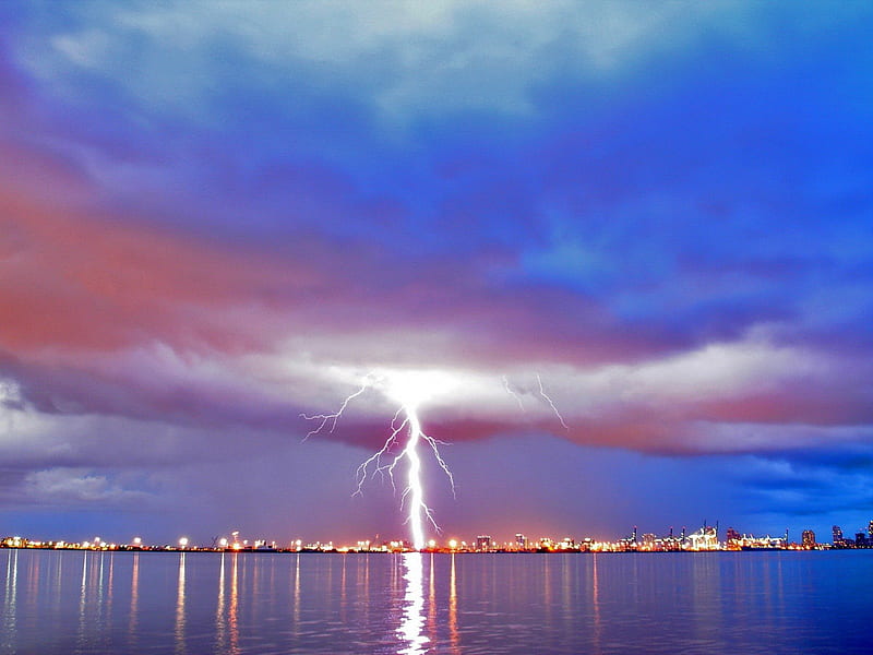 Beautiful Lightning Reflection, lightning, electrifying bolts, sunset, reflection, sky, thunderclouds, sea, HD wallpaper
