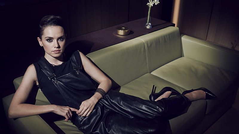 Black Dress Daisy Ridley Sitting On A Green Couch Daisy Ridley, HD wallpaper