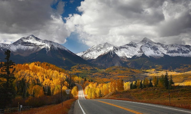 Aspen, Colorado in Autumn, autumn, Natural beauty, nature, road, clouds, HD wallpaper
