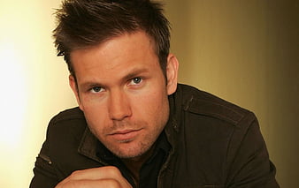 Alaric Saltzman Wallpaper: Alaric Wallpaper  Matthew davis, Vampire diaries,  Vampire diaries cast