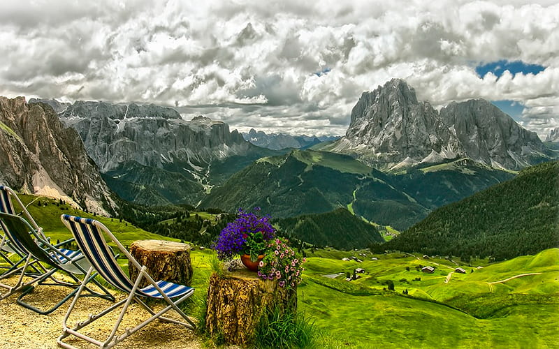 Amazing View, architecture, colorful, house, grass, woods, bonito, clouds, valley, italia, splendor, green, chairs, village, flowers, beauty, chair, italy, wood, amazing, forest, lovely, view, houses, relax, colors, sky, trees, paradise, mountains, peaceful, nature, landscape, HD wallpaper