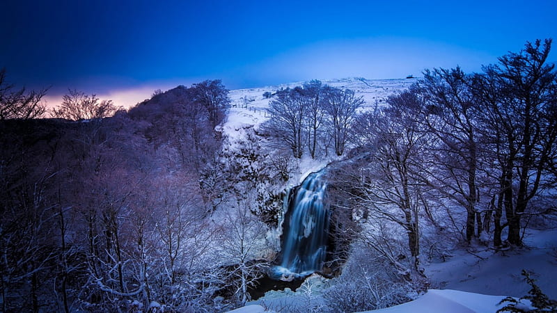 beautiful winter waterfall in auvergne france, tress, hills, watefall, winter, HD wallpaper