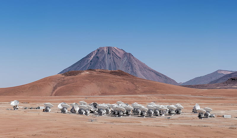 The telescopes of the ALMA array spread across the Chajnantor plateau in Chile, Chajnantor, Telescopes, Chile, ALMA, plateau, array, HD wallpaper