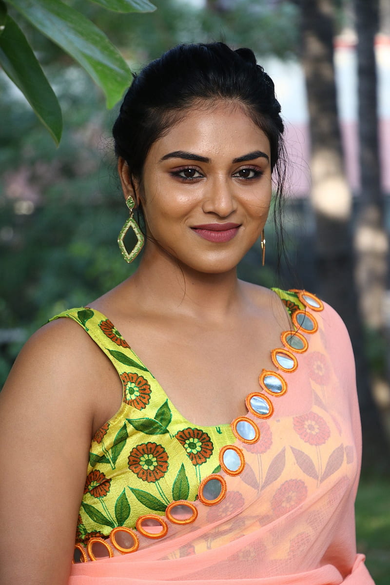 Induja ravichandran, actress, tamilnadu, HD phone wallpaper