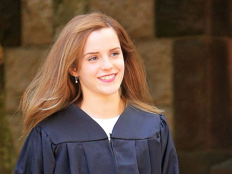 Emma Watson - Graduation, model, actress, Watson, Emma, bonito, smile, Emma Watson, HD wallpaper