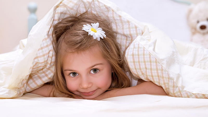 Cute Little Girl Is Lying Down On White Bed Covered With White Bedsheet Having Flower On Head Cute, HD wallpaper