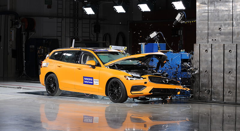 2019 Volvo V60 - Crash Test , car, HD wallpaper