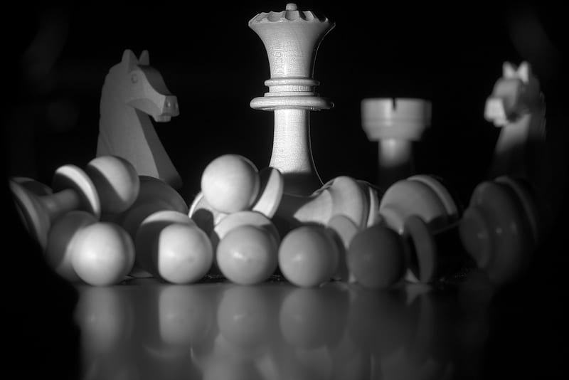 chess, figures, game, black and white, dark, HD wallpaper