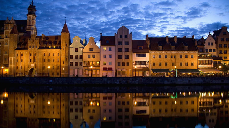 gdansk poland reflected in a river at dusk, city, river, reflection, clouds, HD wallpaper