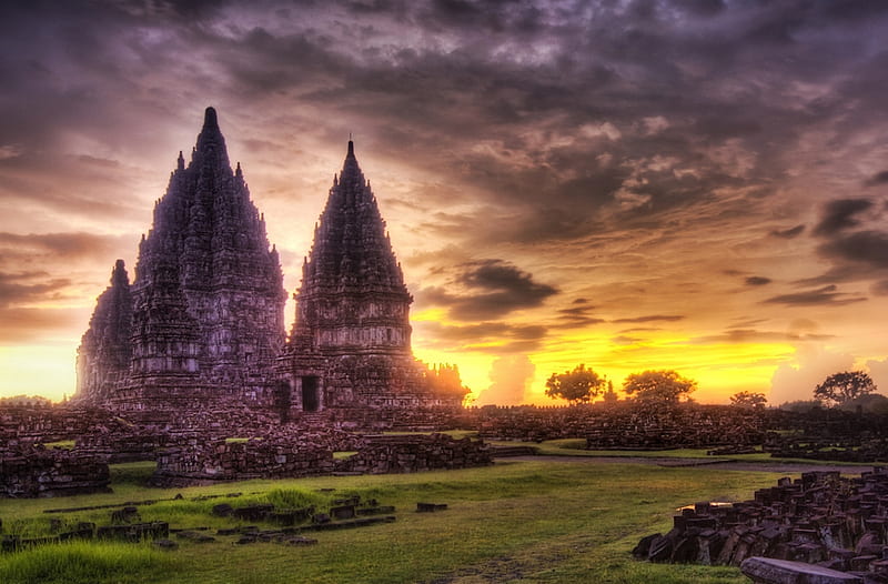 The Lost Hindu Temple Java, indonesia, java, worship, temple, religion,  clouds, HD wallpaper | Peakpx