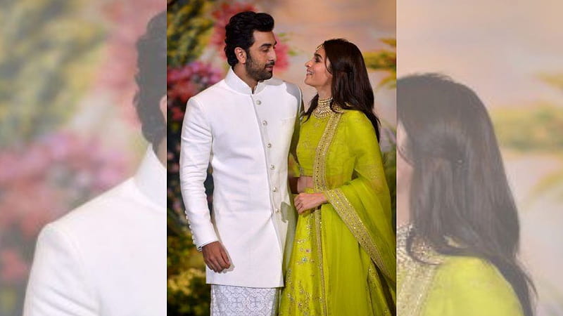 Ranbir Kapoor Alia Bhatt Wedding: Couple To Tie The Knot Next Year?, HD wallpaper