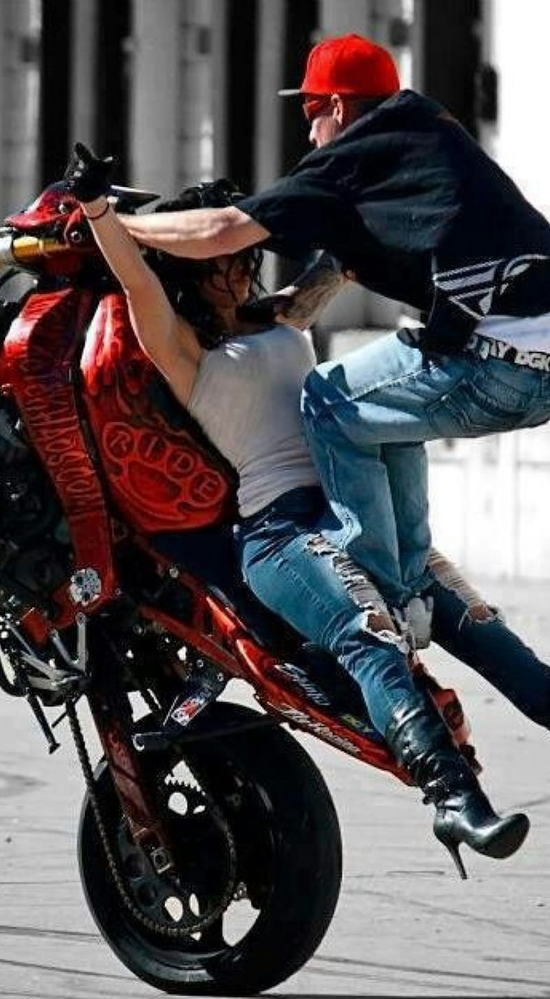 Biker couple, motorcycle, stunt, stunts, HD phone wallpaper