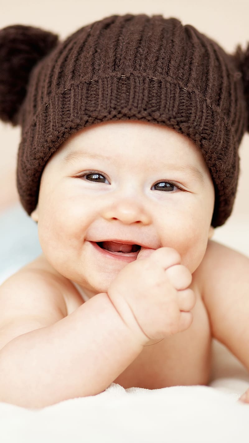 Cute Baby Live, Cute Brown Cap, baby boy, adorable smile, HD phone wallpaper