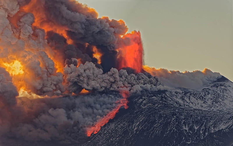 Etna during the eruption, Sicily, volcano, italy, hot, lava, smoke, HD wallpaper