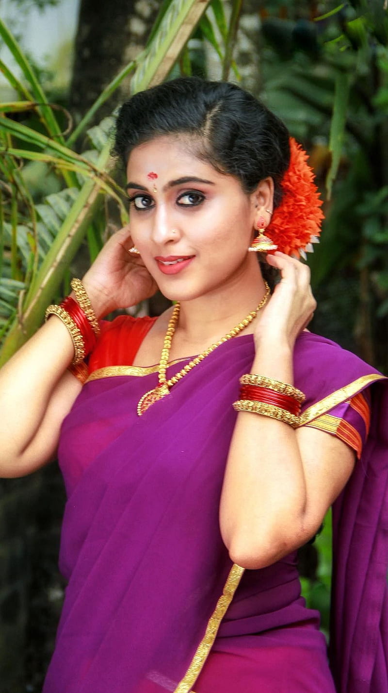 Keerthi Krishna Saree Lover Mallu Model Hd Phone Wallpaper Peakpx 