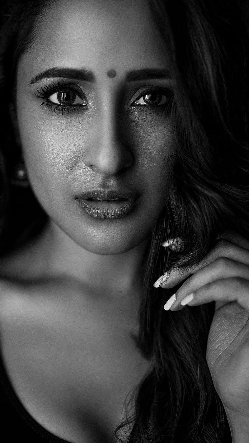 Pragya Jaiswal, pragya jaiswal, telugu actress, HD phone wallpaper | Peakpx