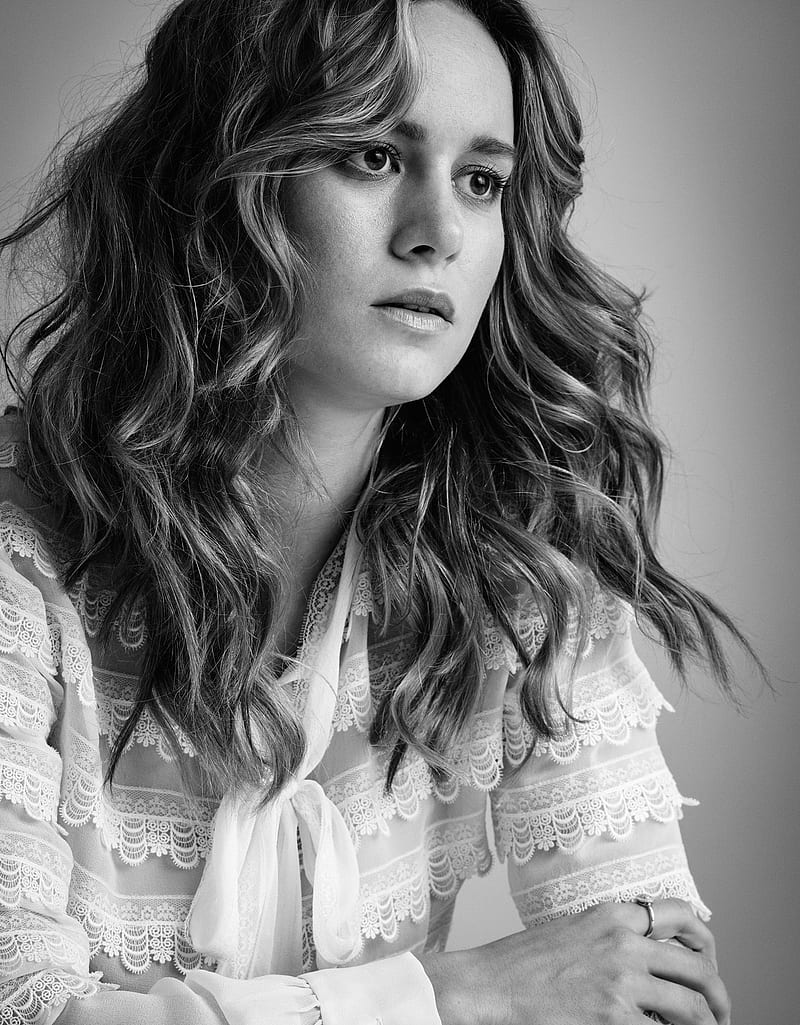 Brie Larson, actress, women, monochrome, looking into the distance, thinking, HD phone wallpaper