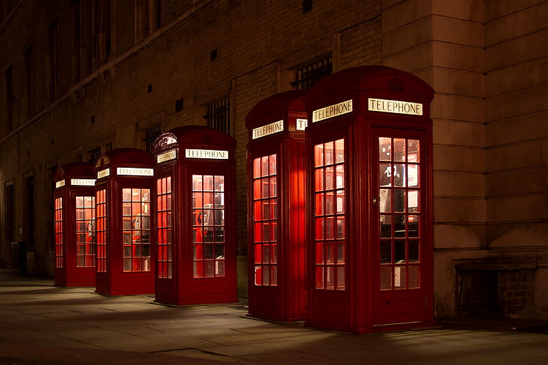 five red lined phone booths near building, HD wallpaper