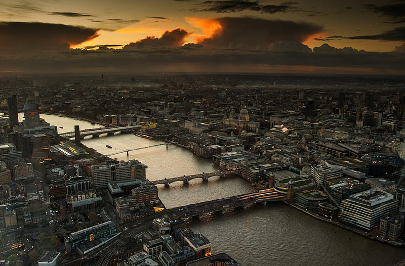 / view from the shard overlooking the river thames and central london including bridges buildings and onward to the dark cloudy sky, london cityscape from the shard, HD wallpaper