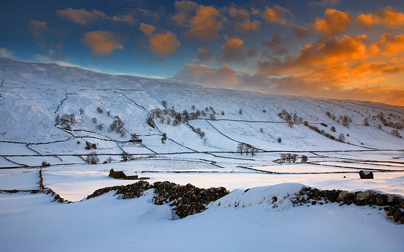 farm fields on hillside in winter, farms, fields, sunrise, clouds, hill, winter, HD wallpaper
