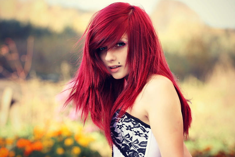 Beautiful redhead, pretty, wonderful, stunning, marvellous, redhead ...