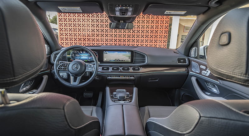 2020 Mercedes-Benz GLE 450 4MATIC (Color: Designo Diamond White Bright; US-Spec) - Interior, Cockpit , car, HD wallpaper