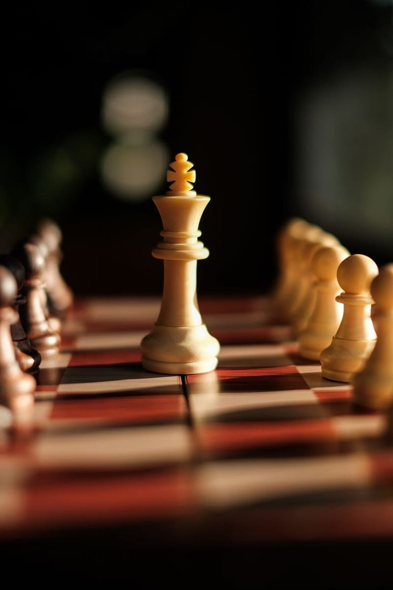 Premium AI Image  Closeup Wallpaper chess pieces on a board