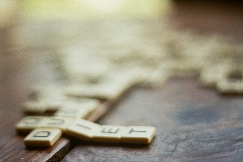 shallow focus graphy of scrabble pieces, HD wallpaper